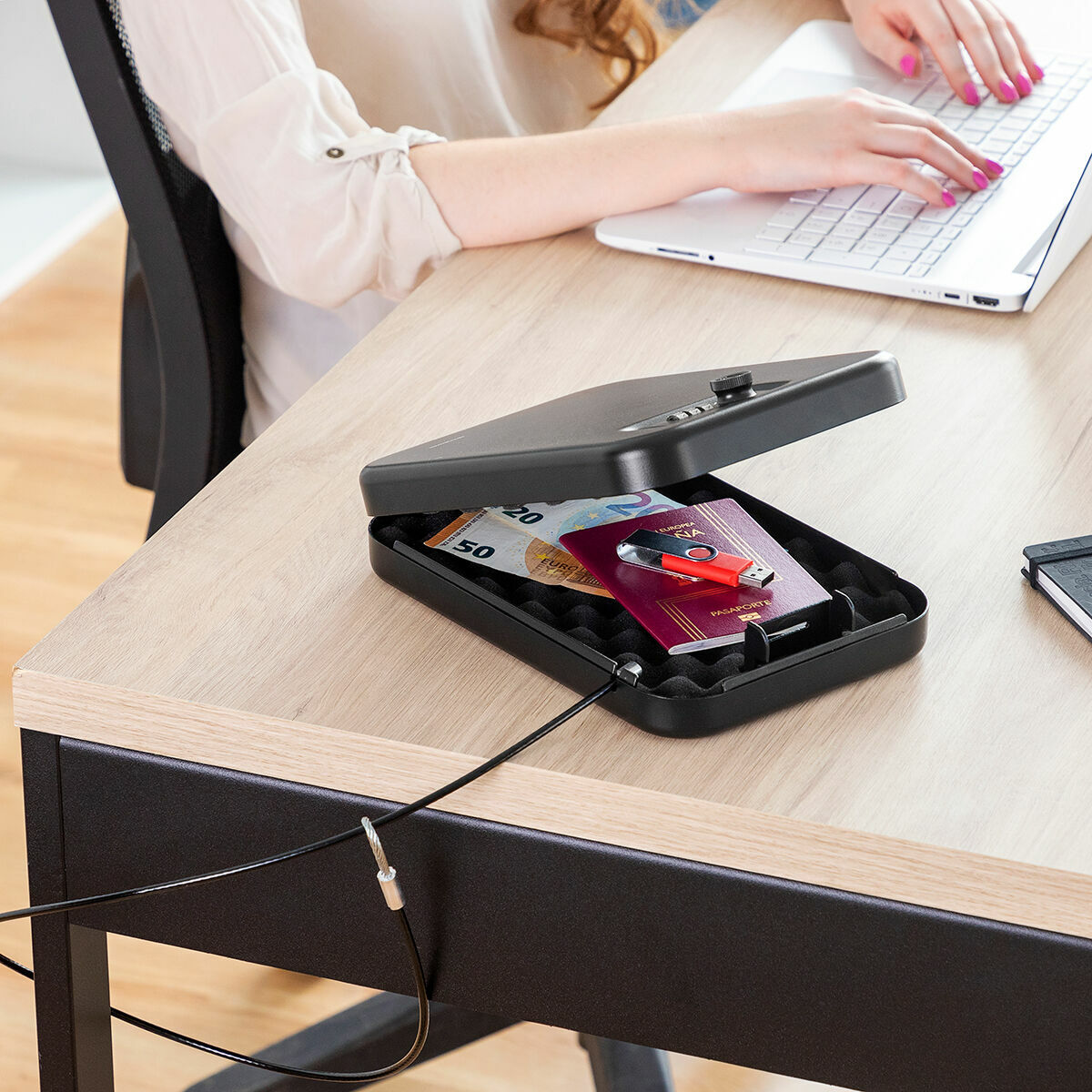 V0103788_0 V0103788_0